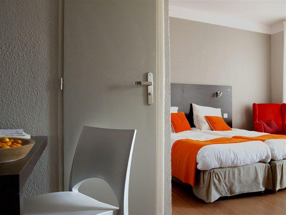 Hotel Atrium Lourdes Ngoại thất bức ảnh