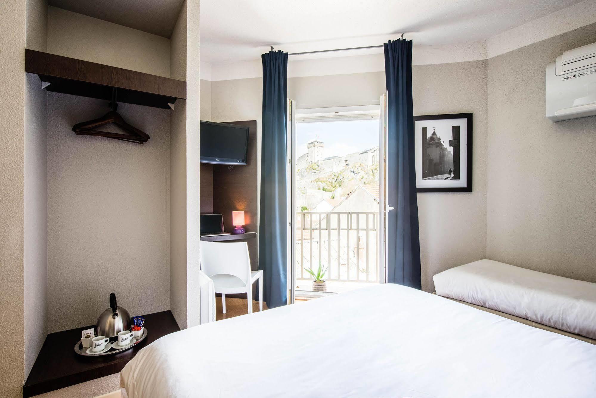 Hotel Atrium Lourdes Ngoại thất bức ảnh