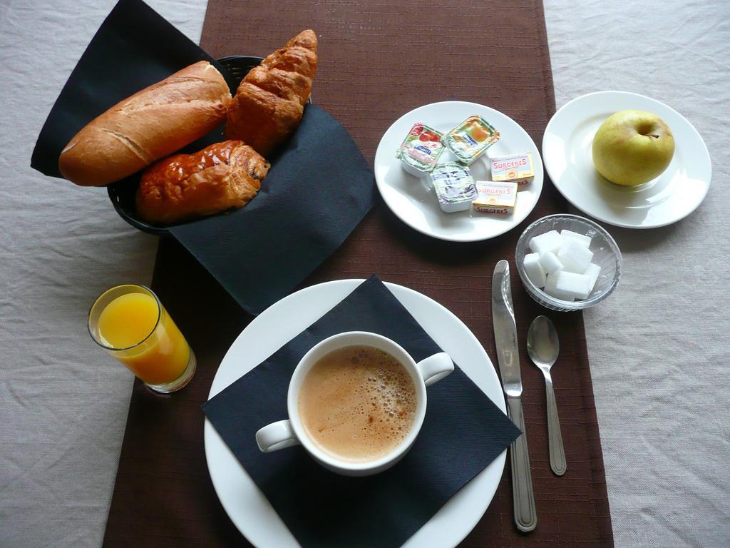 Hotel Atrium Lourdes Ngoại thất bức ảnh